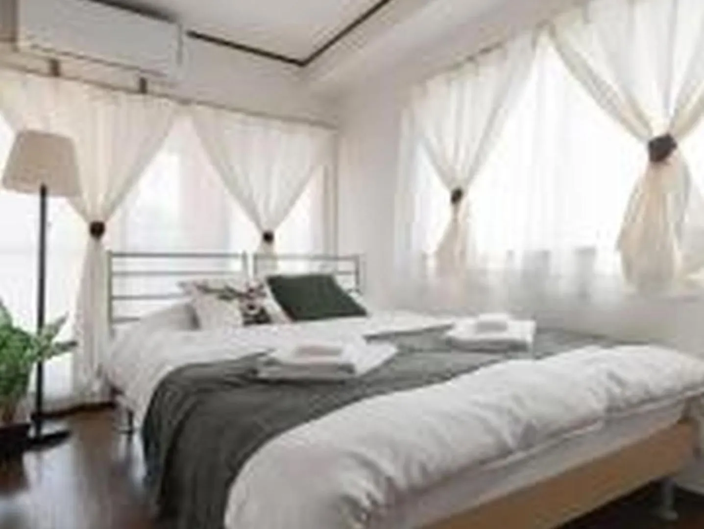 サンコーポユウ日本橋4B Apartment Osaka